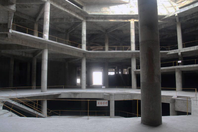 Inside North Korea's $750 Million Empty Hotel